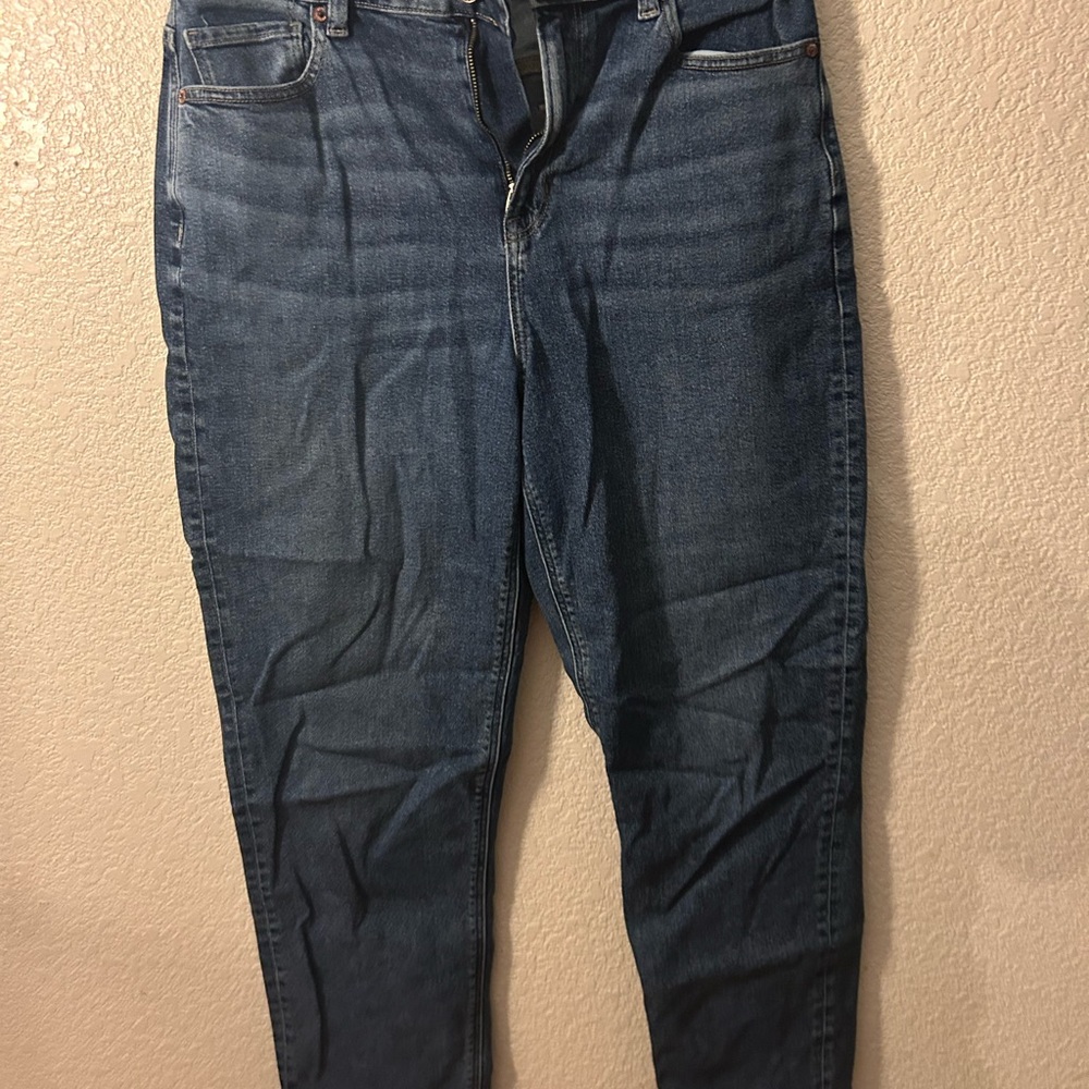 American Eagle Outfitters Women's Mom Jeans